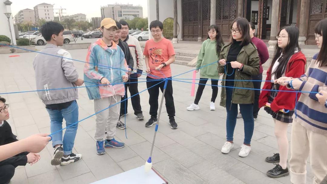 上海TCG彩票
游戏学校